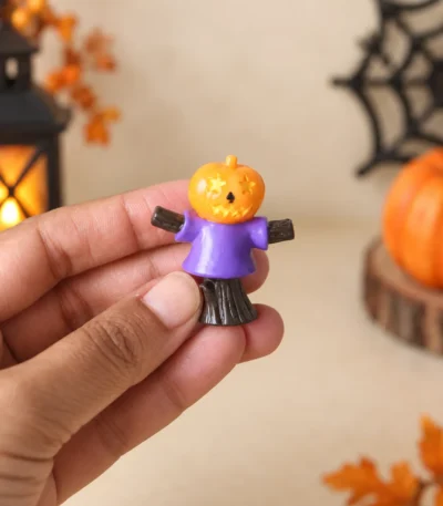 Halloween Miniature Figurine Décor Set – Assorted Designs - Image 3