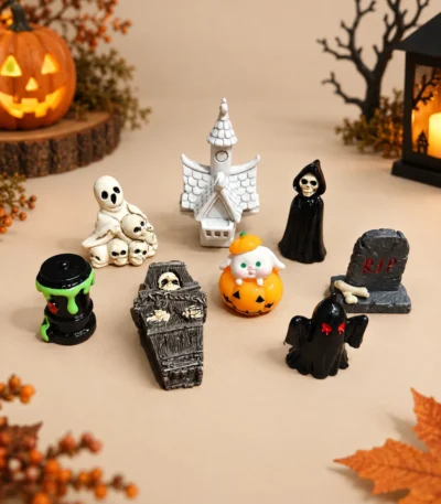 Halloween Miniature Spooky Figurine Décor Set – Set of 8 - Image 3